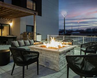 TownePlace Suites by Marriott Sidney - Sidney - Balkon