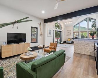 Lift House Lodge, Lionshead Village View, Studio Condo - Vail - Wohnzimmer