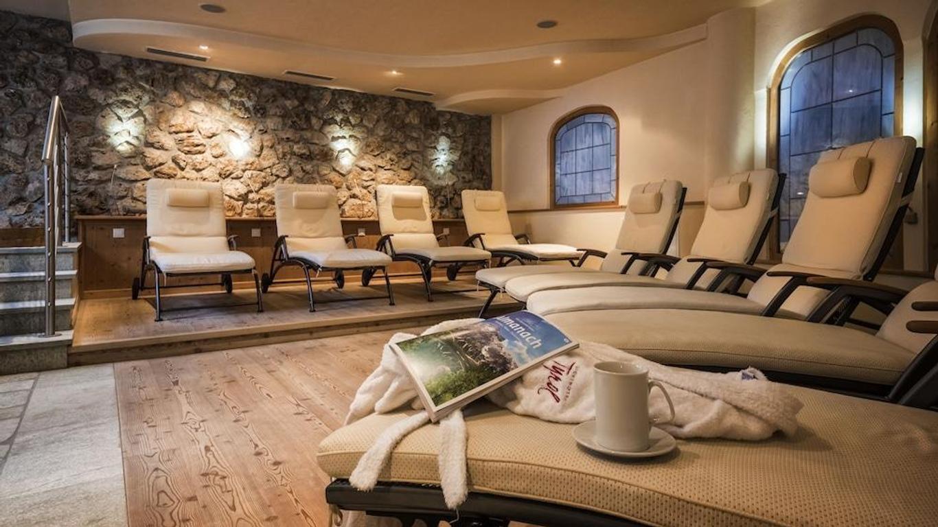 Sporthotel Tyrol Dolomites