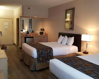 Ultimate Perfect Getaway! Beautiful Unit! Parking And Pool - Elko - Soveværelse