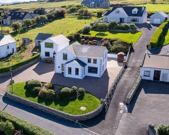 Rosapenna Golf Cottage, Donegal, Ireland - Downings - Building