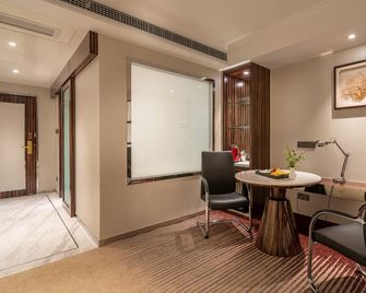 Suning Universal Hotel All-Suites - Nanjing - Makuuhuone