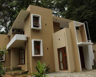 Kandy Lotus House - Kandy - Building