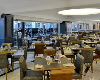 The Capetonian - Halal - Cape Town - Restaurant