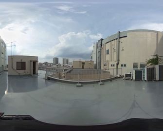 Guest House Sakae - Hostel - טוקיו - מרפסת