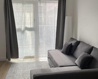 New Cosy London Apartment with garden view - London - Living room