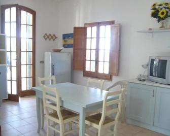 Villa Aquarium - Gagliano del Capo - Comedor