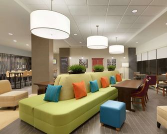 Home2 Suites By Hilton La Crosse - La Crosse - Lounge