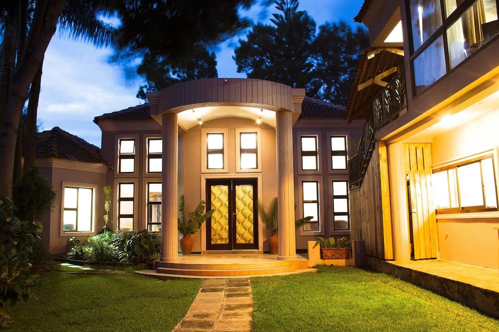 Zawadi House Lodge - Arusha - Building