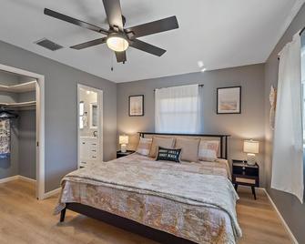 Fanta Sea - Sarasota - Habitación