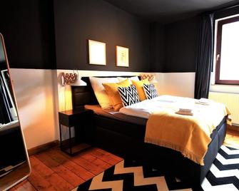 The George Rooms - Boutique Style - Wurzburg - Bedroom
