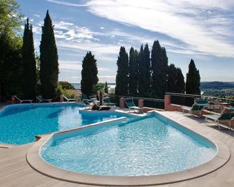 Alice's Nest-Lake View House - Padenghe sul Garda - Pool