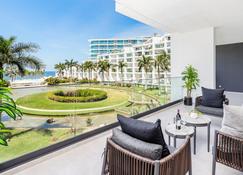 Aria Ocean #1012 Luxurious Oceanfront Retreat - Nuevo Vallarta - Balcony