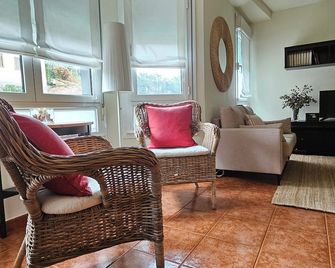 Apartment Ribadesella Beach 4-6 - Ribadesella - Sala de estar