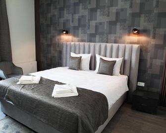 Corner House - Lovech