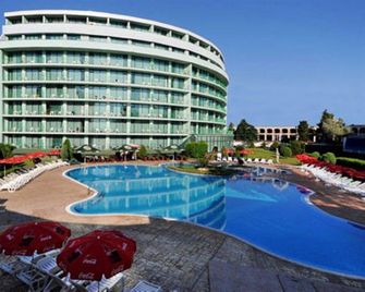 Hotel Caesars Palace - Nesebyr - Basen