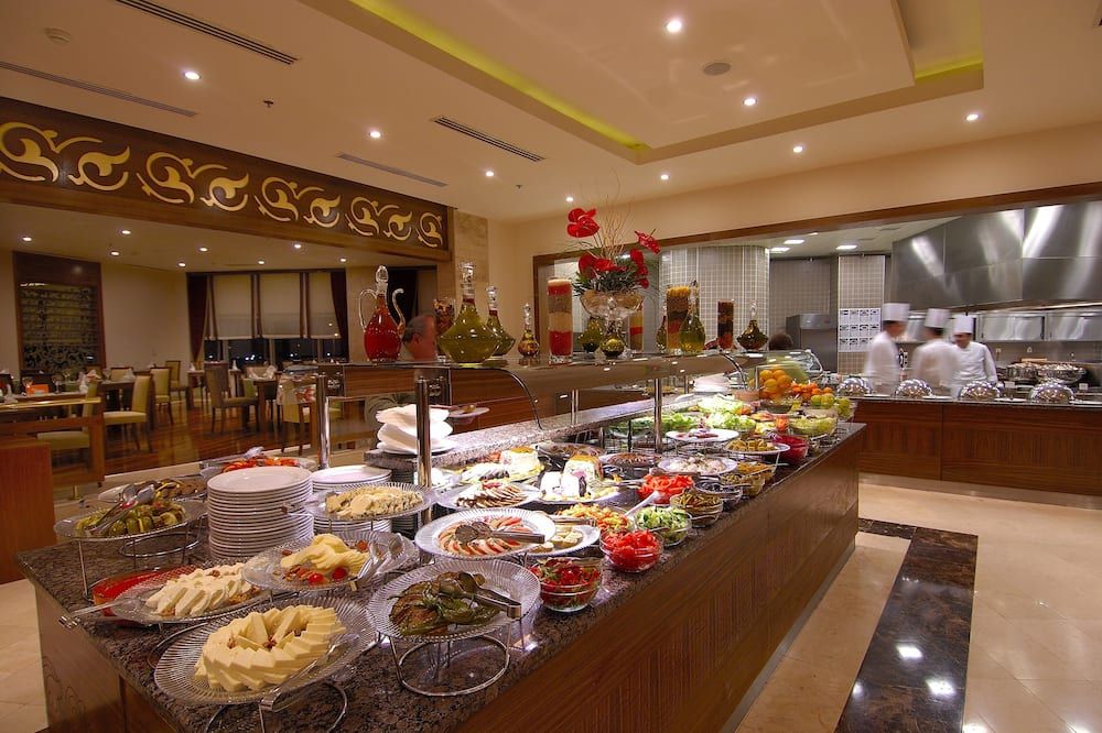 Dedeman Konya Hotel Convention Center - Konya - Buffet
