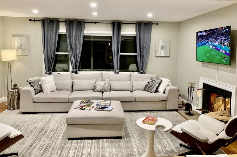 North Fork House for Rent - Mattituck - סלון