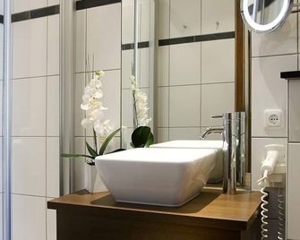 Boutique-Hotel Moseltor - Traben-Trarbach - Baño
