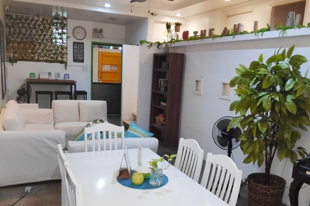 Crossroads Hostel Manila - Manila - Essbereich
