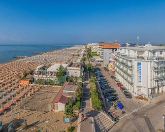 Hotel Austria - Caorle - Edifici