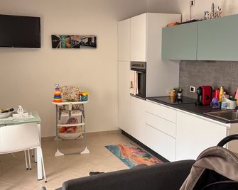 1 Bedroom Apartment in Tortoreto Lido - Tortoreto - Kitchen