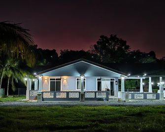 Homestay Villa D'Manggis - Alor Setar - Edificio