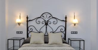 Hostal Almanzor - Córdoba - Phòng ngủ