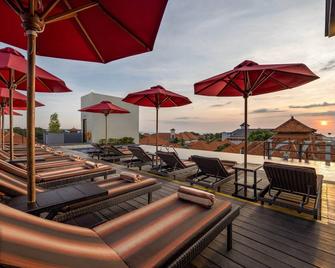 Sevn Legian - Kuta - Patio