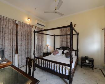 Hotel Harasar Haveli - Bikaner - Bedroom