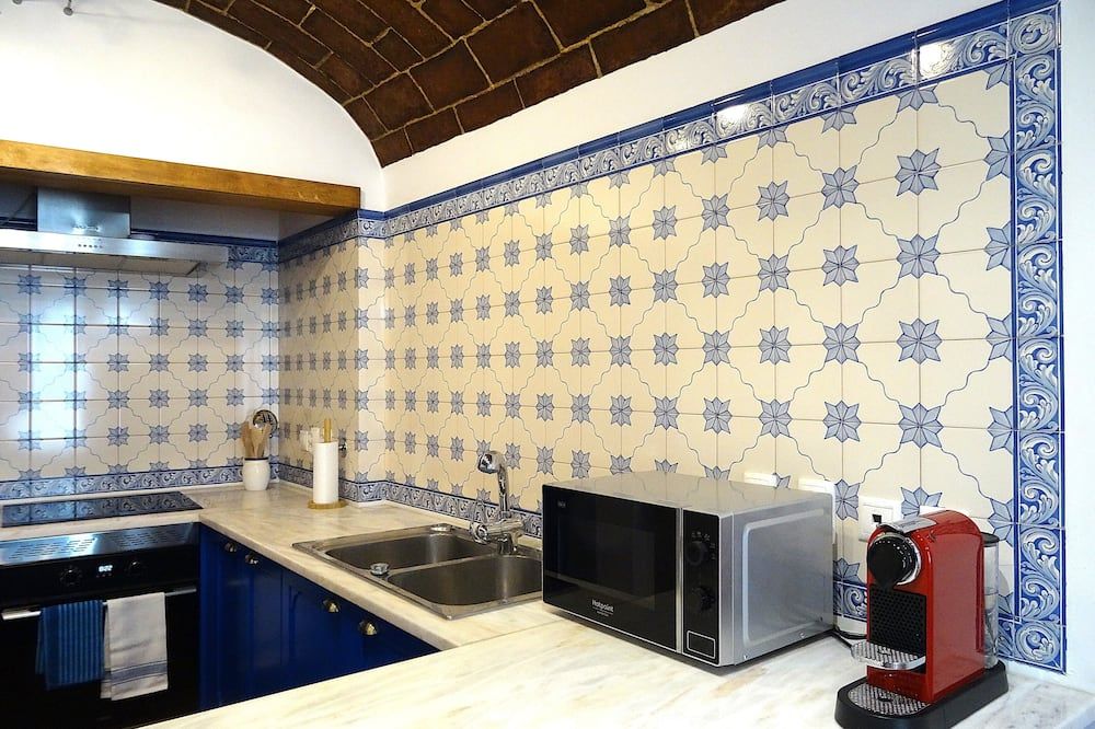 Casa do Limoeiro at Serpa's Historical Center - Serpa - Küche