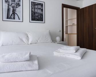Italianway - Carlone 5 - Milano - Camera da letto