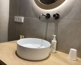 Hotel Leonor Conil - Conil de la Frontera - Baño