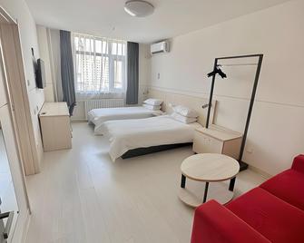 Jinjiang Inn Hotel Tianjin Jintang Highway Steel Pipe Company Light Rail Station Branch - Tianjin - Bedroom