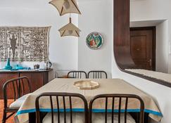 Camogli Bright Apartment with Parking - Camogli - Dining room