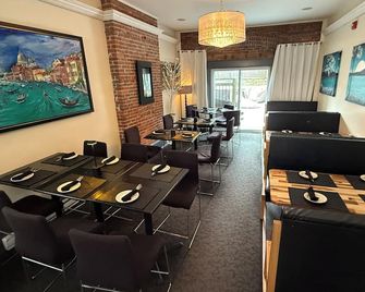The Duckworth Inn - St. John’s - Restaurant