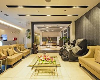 Eighty Eight Hotel - Koronadal - Lobby