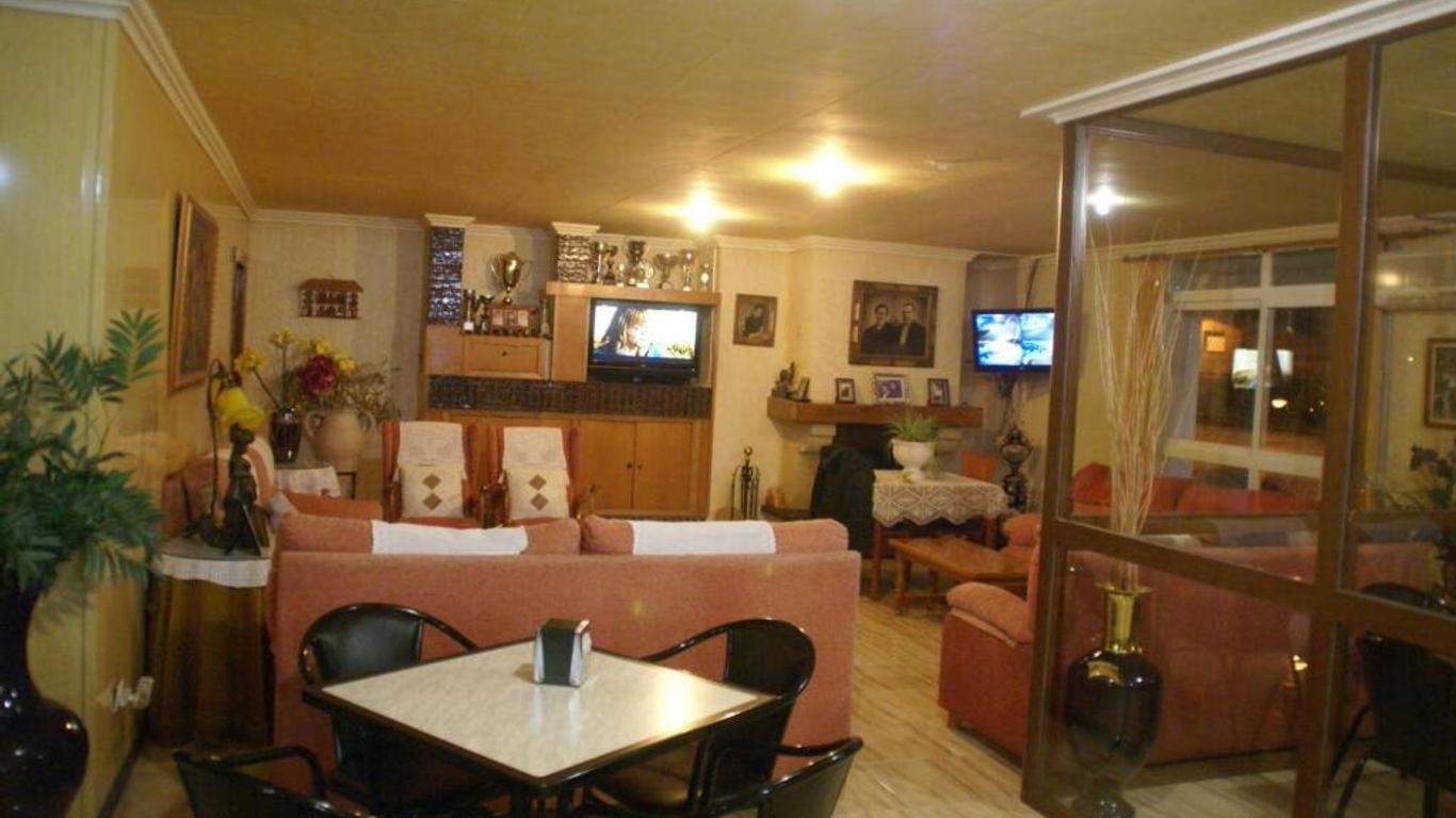 Hotel Sierra Mar