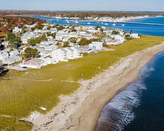 Coastal home on Hills Beach Saco River UNE nearby Old Orchard Kennebunkport - Biddeford - Beach