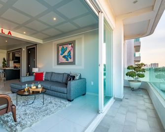 Spacious, great view 5 min. away. Sonata! Airtight windows - Tlazcalancingo - Living room