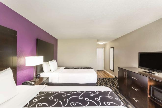 La Quinta Inn Suites By Wyndham Orlando Universal Area 71