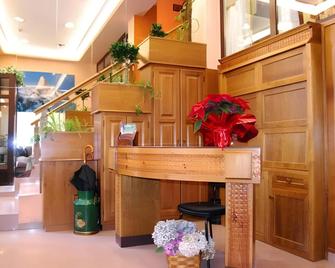 Hotel La Rivera - Las Arenas - Front desk