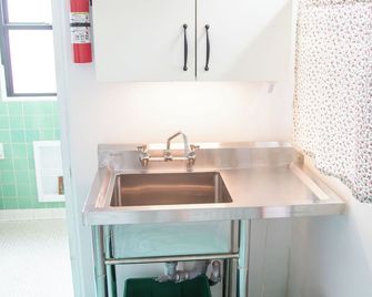 La Cochera Private Apartment - No Cleaning Fee - Alpine