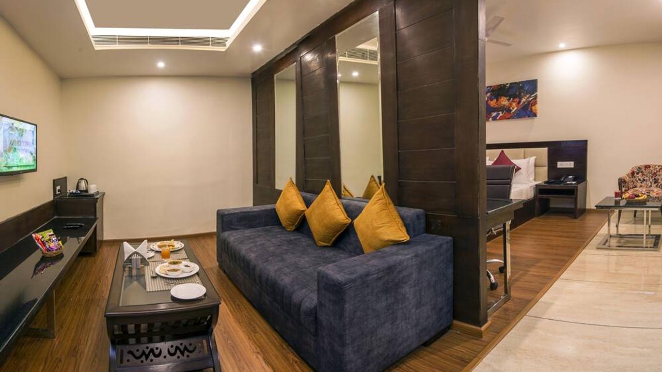 Clarks Inn Suites Katra