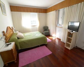 Hotel A Veiga - Samos - Bedroom