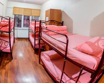 Gökçe Pansiyon - Only men - Istanbul - Bedroom