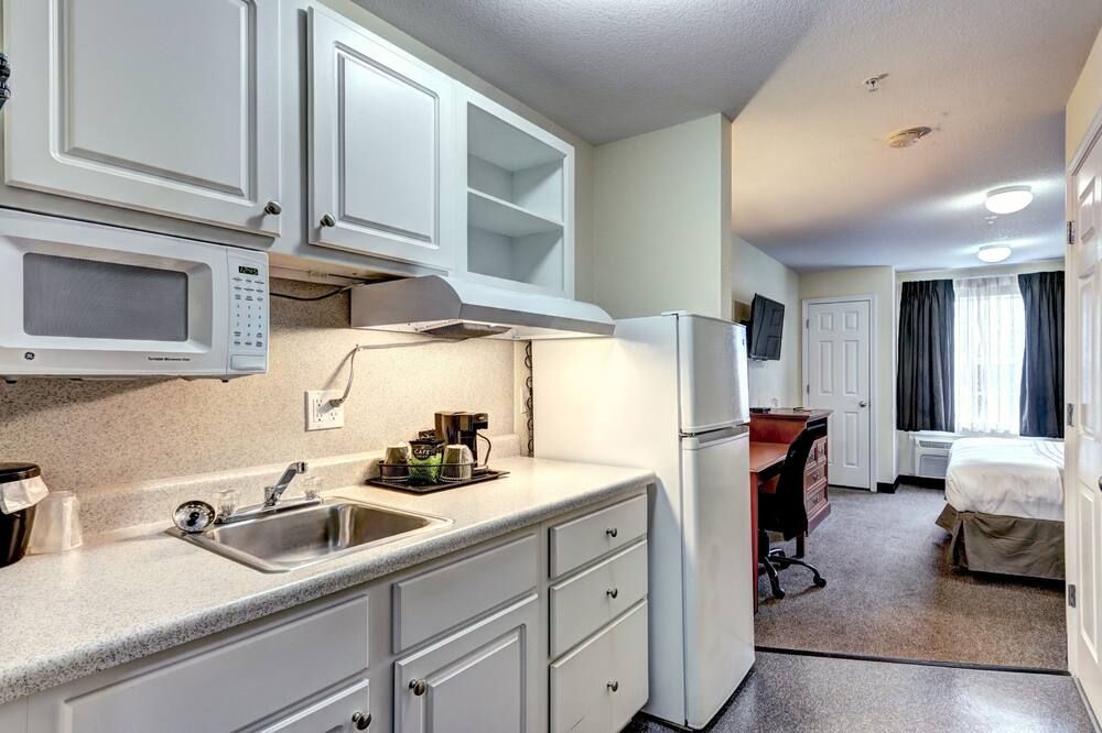 Suburban Studios Westminster Denver North - Westminster - Кухня