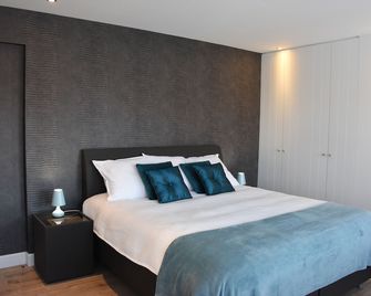 Vakantiewoning Margaux -free parking - Sauna - Bruges - Bedroom