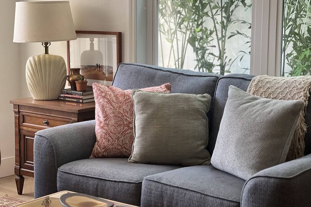 Fernando Flats - Palm Beach Shores - Huiskamer