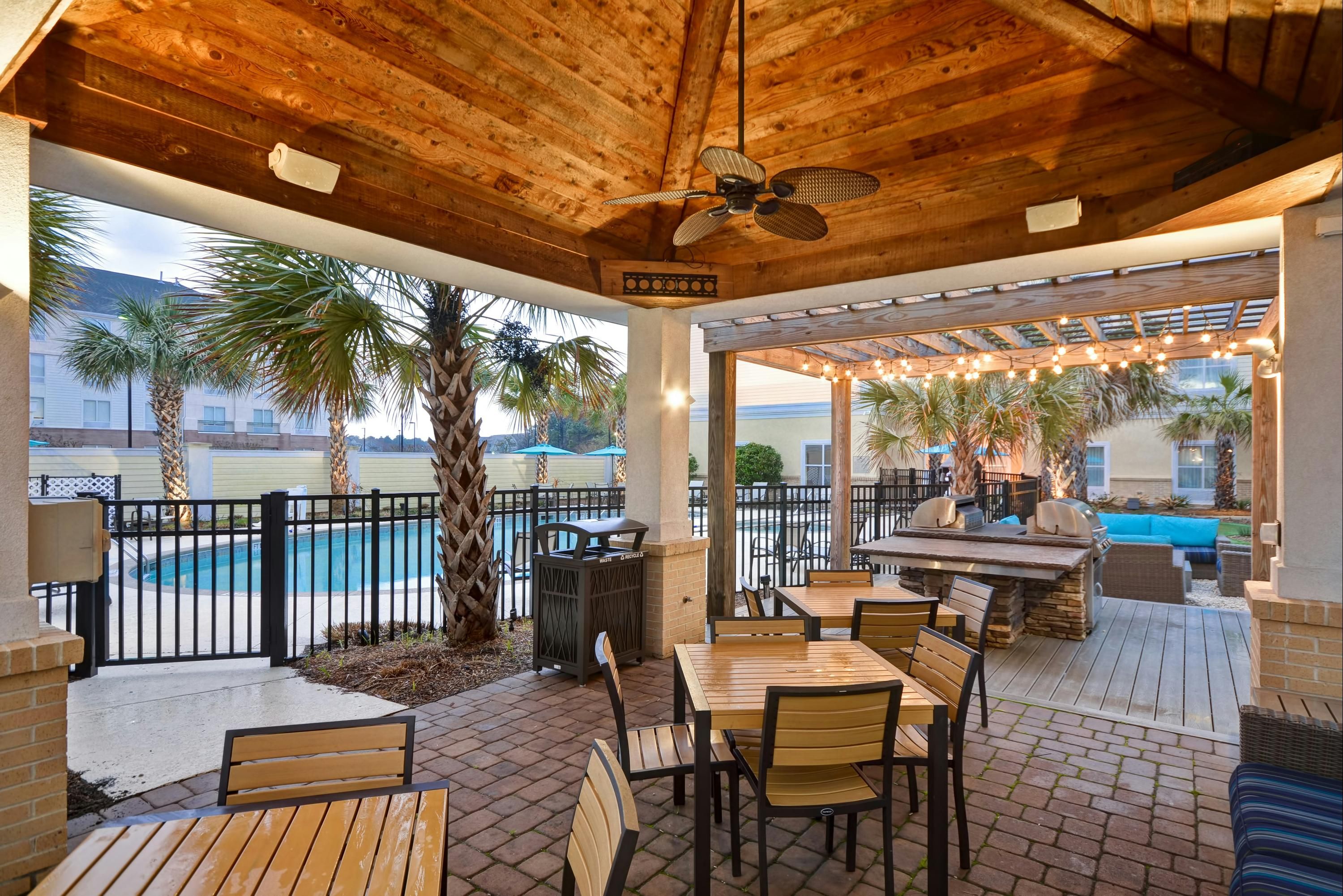 Homewood Suites by Hilton Wilmington/Mayfaire - ווילימינגטון - בניין